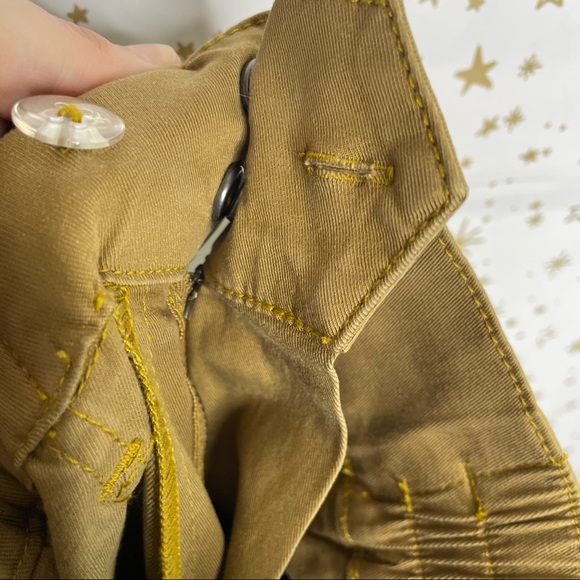 Cabi | Discovery Trouser Paperbag Tie Waist Chino Pants Tan Size 4 - Picture 9 of 15